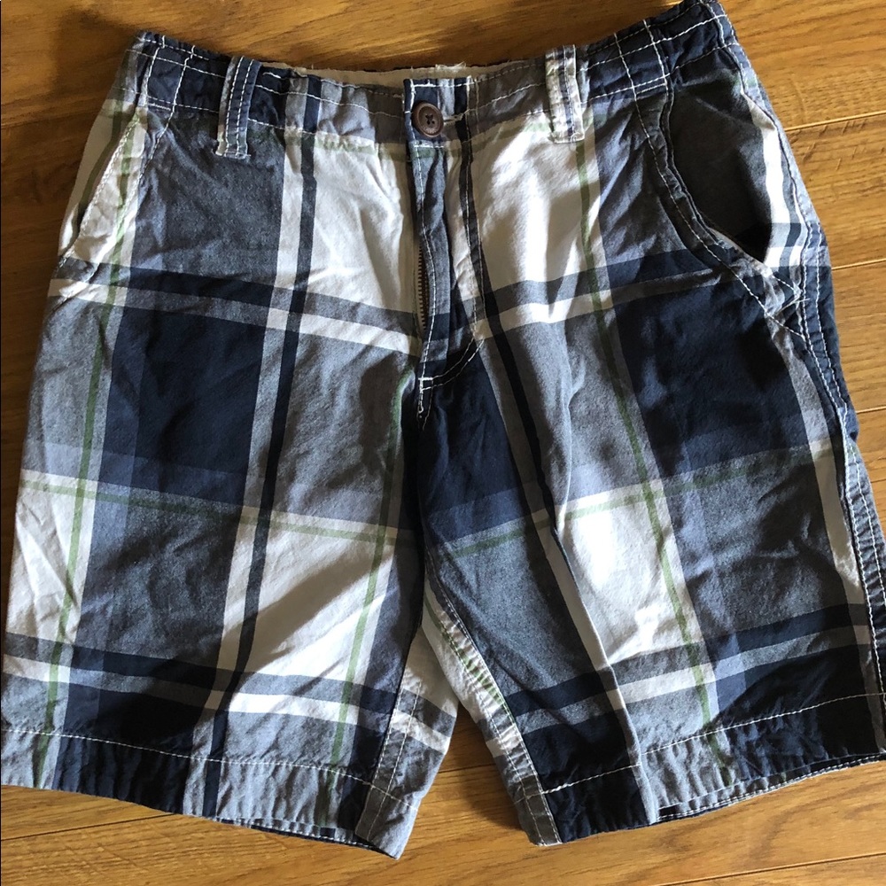 Aeropostale flat front plaid shorts